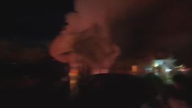 [영상] 양양서 기름보일러 화재로 주택 전소…70대 집주인 부상
