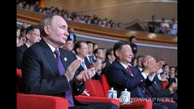 시진핑, 푸틴에 레드카펫…美압박탓? 