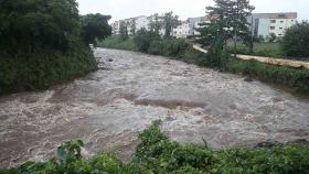 오늘도 서울지역 폭우예보…하천·도로 예의 주시