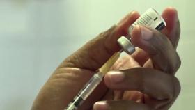 미국, 백신 접종 간격 6주까지로 늘려...프랑스도 6주 검토