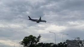 싱가포르항공 여객기, 난기류에 1명 사망·일부 부상