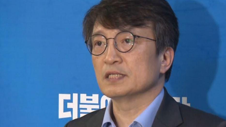 김의겸 “尹, 백악관 노래방서 150조짜리 한 곡 부르고 온 것” | ZUM TV