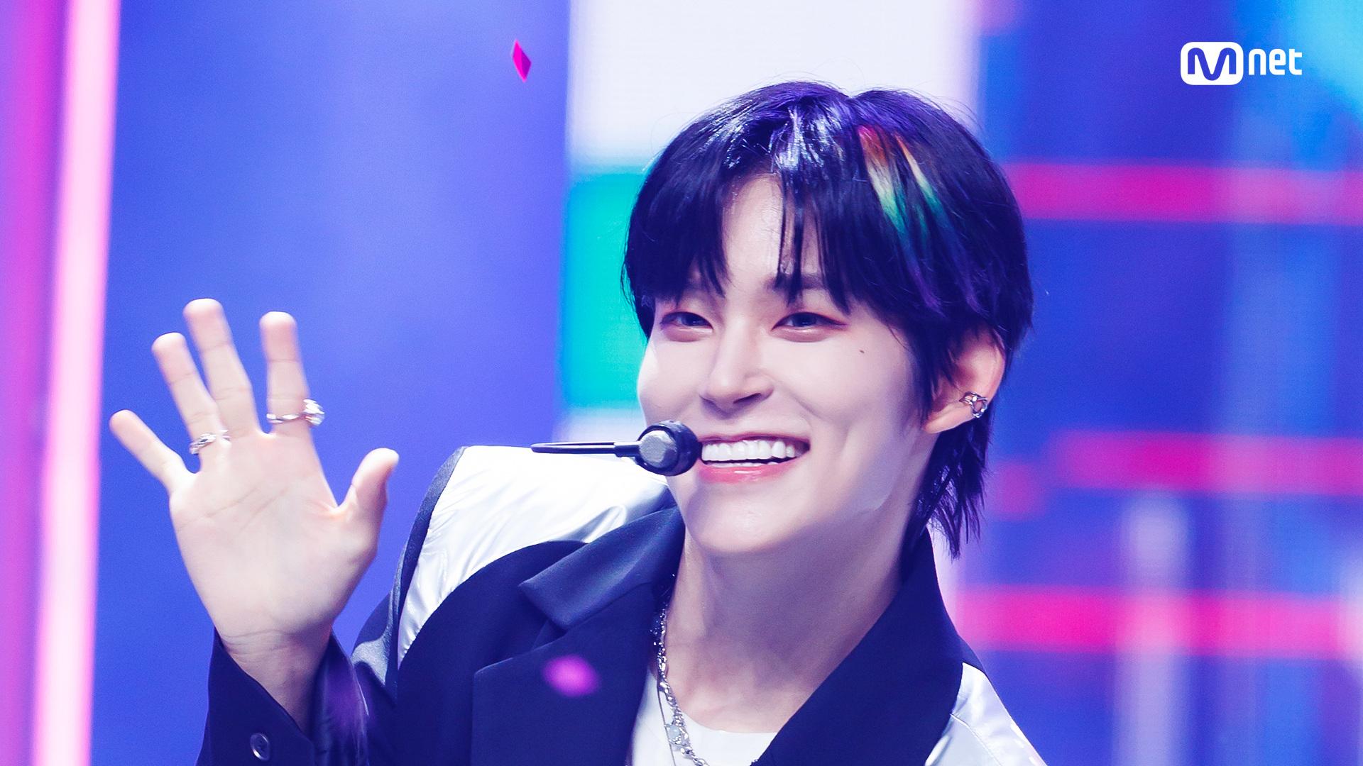 로드 투 엠카운트다운 STAGE NINE.i(나인아이) - Turn it off | Mnet 230803 방송 | ZUM TV