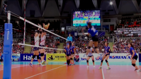 14:16로 태국에 2점 뒤지고 있는 대한민국