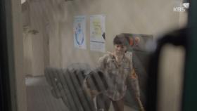 준호, 쓰레기 막 버리다 등짝 스매싱!