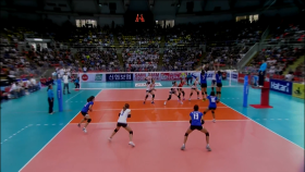 25:22로 역전하며 3세트 가지고 가는 대한민국