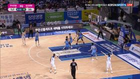 [하나원큐 2019-2020 여자 프로농구] 우리은행 vs 삼성생명 앞서가는 우리은행