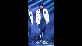 [K-Fancam] 베리베리 용승 직캠 Lay Back (VERIVERY YONGSEUNG Fancam) l @MusicBank 200131