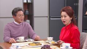 ＂예단 대신 상품권으로 준비했어요...!＂ 정민아 선물 받은 문희경, 과연 호감도 상승?! | KBS 210203 방송