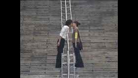 【꿀잼명작】 남산 명소가 된 삼순이 계단 전설의 꽁냥꽁냥 키스신