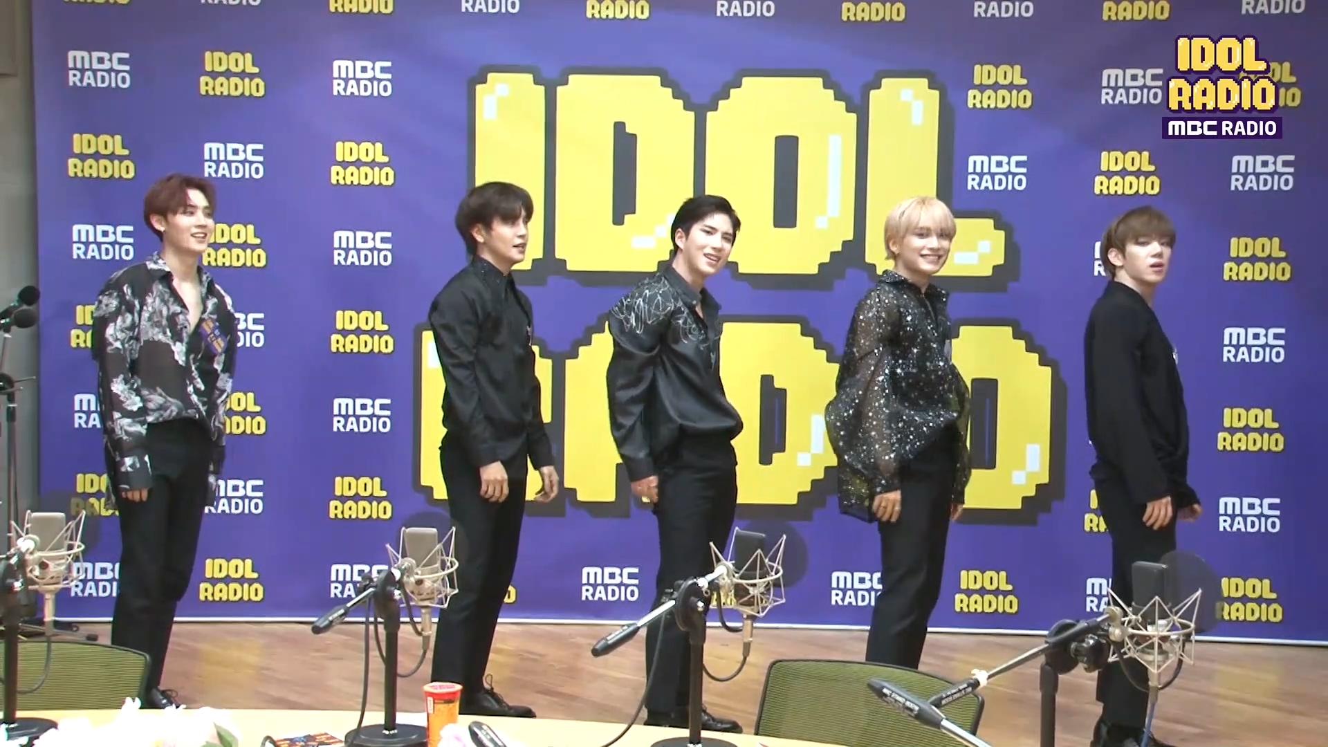 [IDOL RADIO] 에이스의 메들리댄스 | ZUM TV