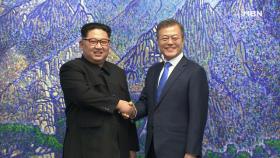 '한미연합훈련 재개' 청와대 ＂9월 남북회담 예정대로＂