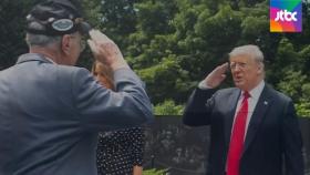 트럼프, 한국전 기념비 첫 참배…
