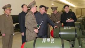 북, 전술핵탄두 공개…김정은 