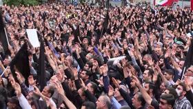 '대통령 사망' 충격 빠진 이란…테헤란 광장 추모객 인파