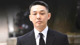 '마약 투약 혐의' 유아인, 2심서 징역형 집행유예 석방