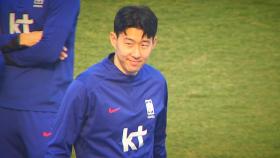 손흥민에 
