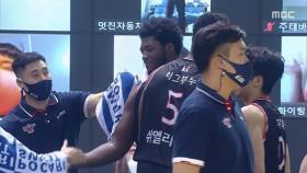 [스포츠 영상] kt의 새 외국인 데릭슨의 깜짝 버저비터