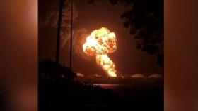 [World Now_영상] 벼락 맞은 원유탱크 폭발‥소방대원 17명 실종