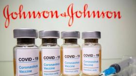 美 FDA 자문기구, J&J 백신 긴급사용 승인