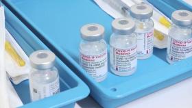 美 FDA, 모더나·얀센 부스터샷 승인…교차접종도 허용