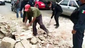 멕시코 남부 규모 7.4 강진에 2명 사망…지진해일 경보