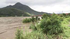 '800명 투입' 의암댐 일대 수색…거센 흙탕물에 난항