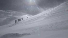 네팔 등반팀, 겨울철 K2 첫 등정…산악 새 역사