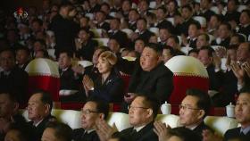[취재파일] 김정은 총비서가 두 번 '앙코르'한 그 노래는?
