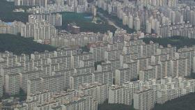 서울 아파트값 10주 연속 하락…서초구도 보합 전환
