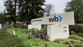 SVB 모기업 파산 보호 신청…은행 위기설 재점화