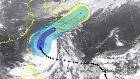 괌 강타한 태풍 '마와르'…도쿄 향하는데 한국도 영향권?