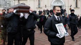 2주 만에 나발니 장례식…체포 위협에도 추모객 수천 명
