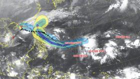 이번 달 태풍이 동시에 4개 '이례적'…우리나라 영향은?