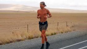 '하루 100km'씩 달렸다…호주 횡단 남성의 뭉클한 사연