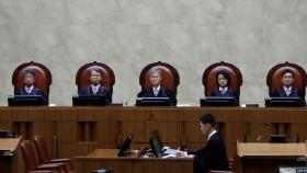'비법조인 대법관' 추진에…