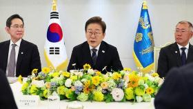이 대통령, 기업 총수들과 첫 면담…