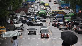 강남 도로는 '거대한 주차장'…침수 신고 5000여대