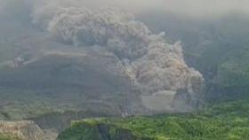 인도네시아 스메루 화산 분화에 주민 2천명 대피
