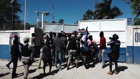 아이티, 경찰마저 무장 시위…UN 