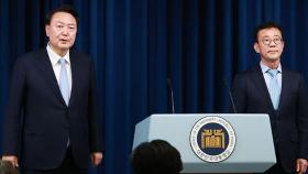 [속보] 尹 대통령, 정무수석에 홍철호 전 의원 임명
