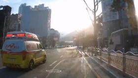 도로에 쓰러진 시민에게 심폐소생술하고 구급차 길까지 터준 배달기사
