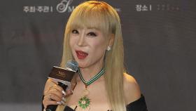 조수미, 프랑스 문화 훈장 '코망되르' 최초 공개…