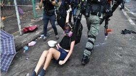 홍콩 경찰, 시위대 '최후 보루' 이공대 진입…400명 넘게 체포(종합3보)