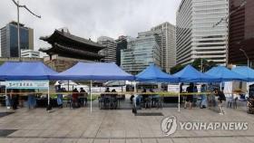 수도권 'n차 감염' 확산에 깜깜이 환자 증가까지…방역당국 고심