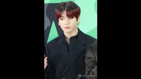 BTS 정국, 미 잡지 '인터내셔널 섹시남' 팬 투표서 1위