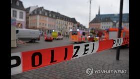 독일서 '살해차량' 보행자구역으로 돌진…9개월영아 등 5명 사망(종합2보)