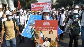 의사당 못 들어간 미얀마 의원들, UN특사 선임…눈물겨운 외교전