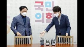 이준석-김기현 상견례…주요 당직 금주 내 인선 전망(종합)