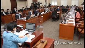 대체공휴일법, '5인 사업장' 암초에 보류 …다음주 처리 시도